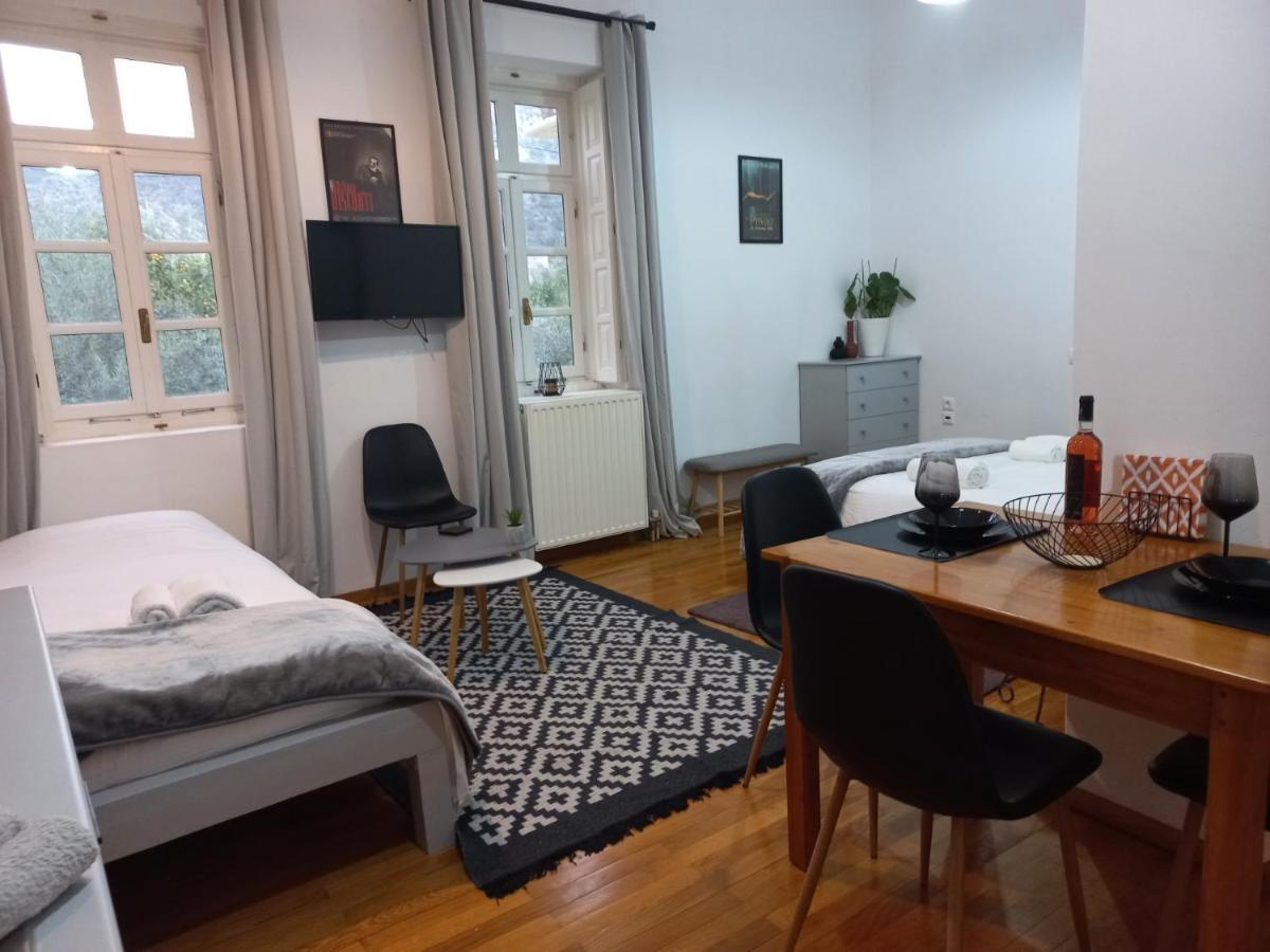 The Valkyries 2 Apartment Leonidio Luaran gambar